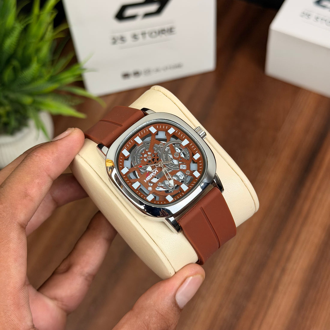 Heryi  Classic Silicon Strap Watch