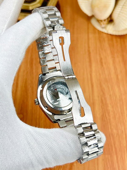 rolex silver with green  dial SEMI AUTO